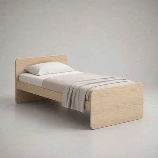 Lit simple en bois avec sommier à lattes, finition chêne clair, angles arrondis, couchage 90 × 190 cm, dimensions 202 × 98 × 90 cm