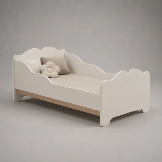 Lit enfant 90 x 190 cm en panneaux MDF blancs, dimensions 198 x 96 x 90 cm, barrières latérales et contours nuage